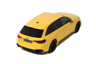 AUDI RS 4 25TH ANNIVERSARY YELLOW 2024 GT Spirit 1:18 Resinemodell (Türen, Motorhaube... nicht zu öffnen!)